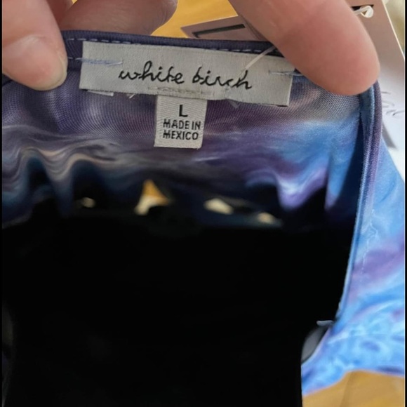 White birch tie-dye top with twist detail - Picture 2 of 2